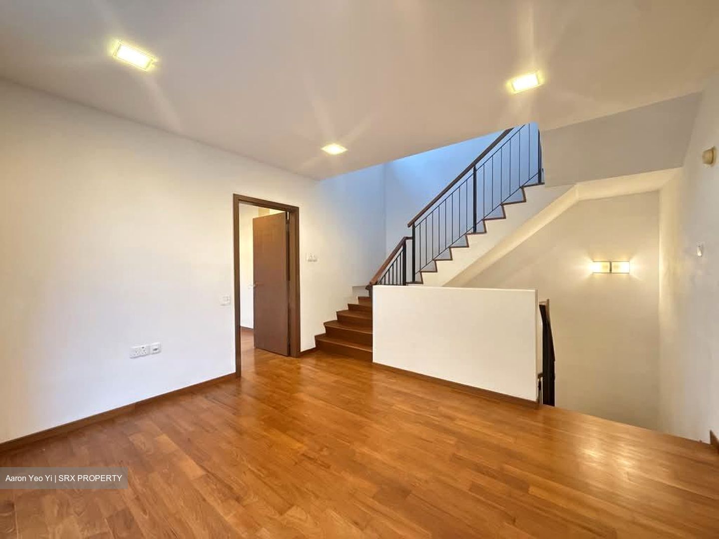 Wak Hassan Place (D27), Semi-Detached #549308011